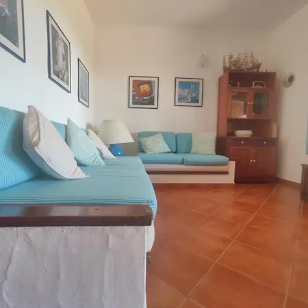 Sa Marina- 200 Metri Dal Mare Vista Su Tavolara!!! * Коста-Кораллина
