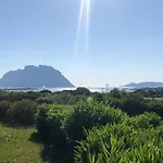 Sa Marina- 200 Metri Dal Mare Vista Su Tavolara!!! Villa Costa Corallina